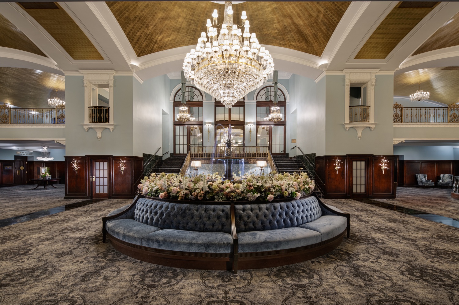 Amway Grand_Pantlind Lobby_Fountain_Chandelier_Lamps_Stairs_Mirrors_Grandfather Clock_Flowers_Water