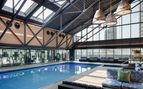 Amway Grand Pool A