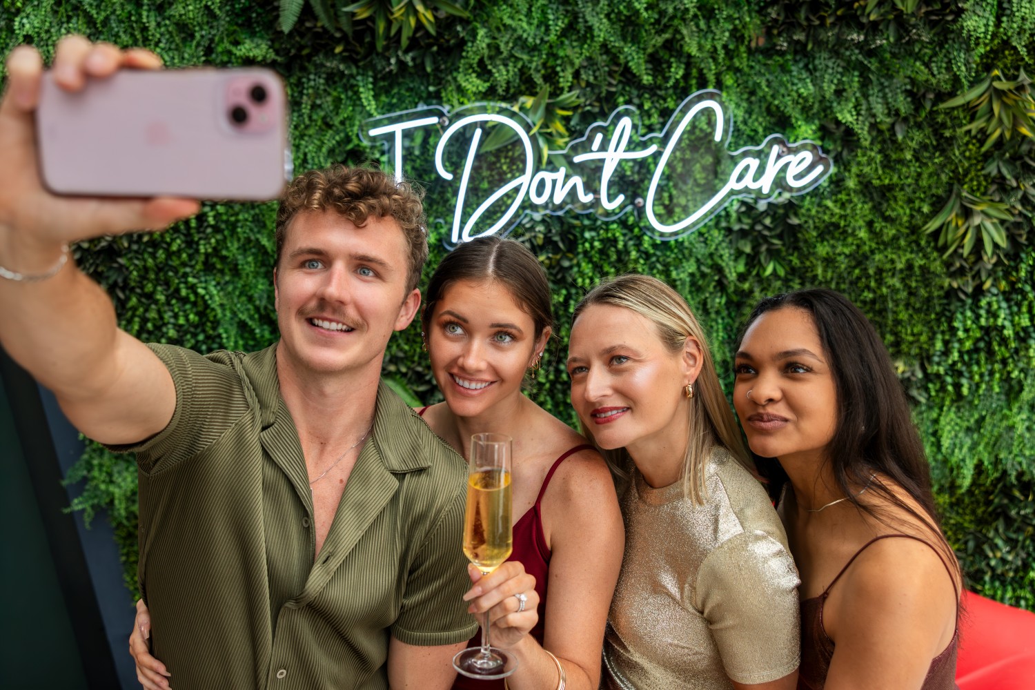 TLL Selfie IDC Sep2025