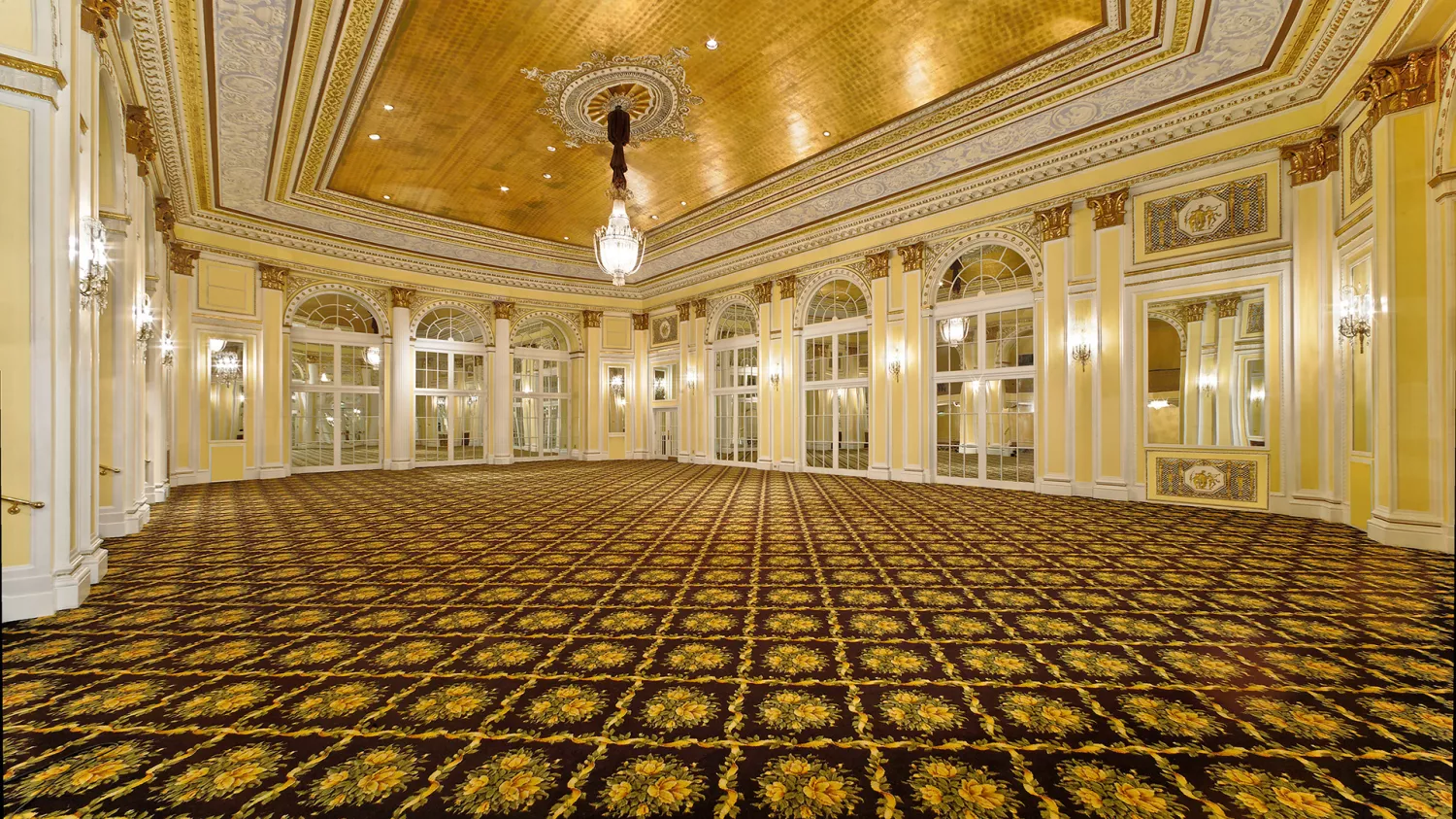 Amway Grand_Pantlind Ballroom_Ballroom_Meeting Room_Event Space_Empty_Gold Ceiling_Mirrors_Chandelier