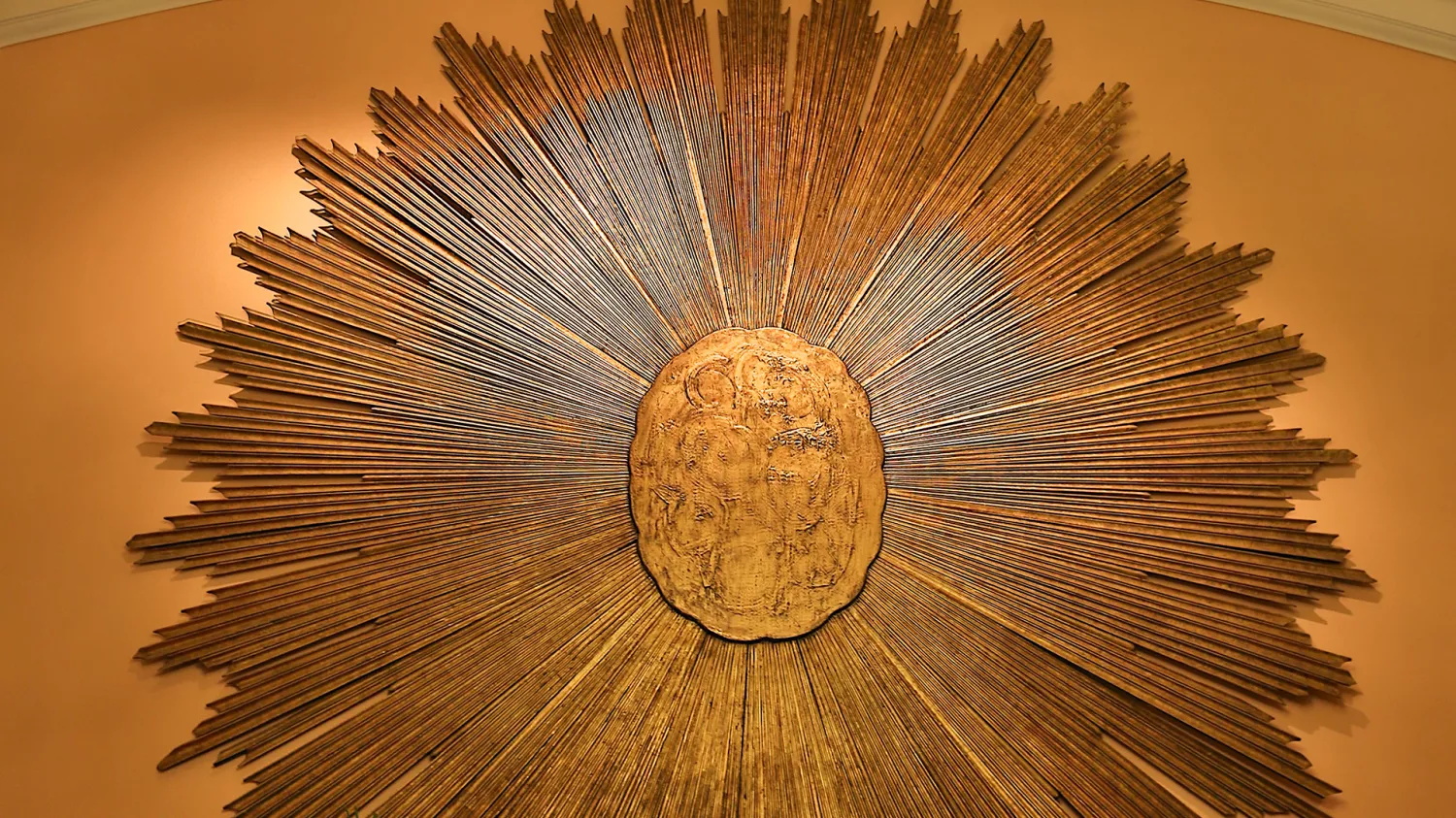 Amway Grand_Pantlind Lobby_Gold Sunburst