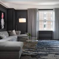 Plaza Luxury Suite Living Room