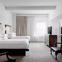 Classic Pantlind Guest Room