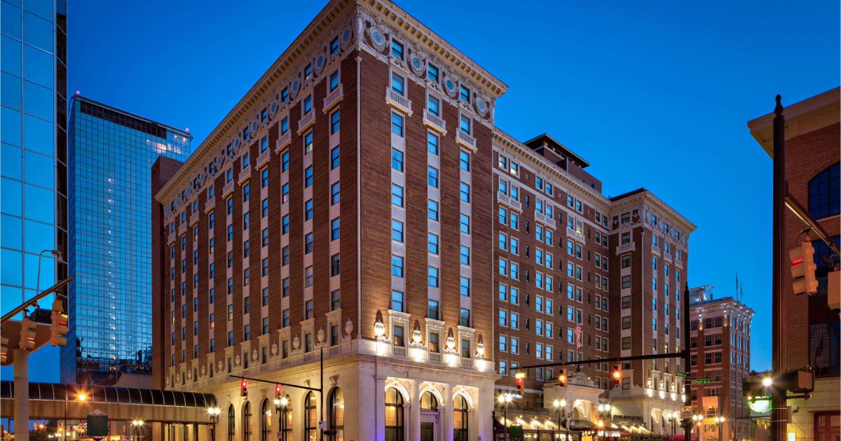 Screenshot or Official Image for amwaygrand.com - Historic Luxury in Downtown Grand Rapids, MI | Amway Grand Plaza